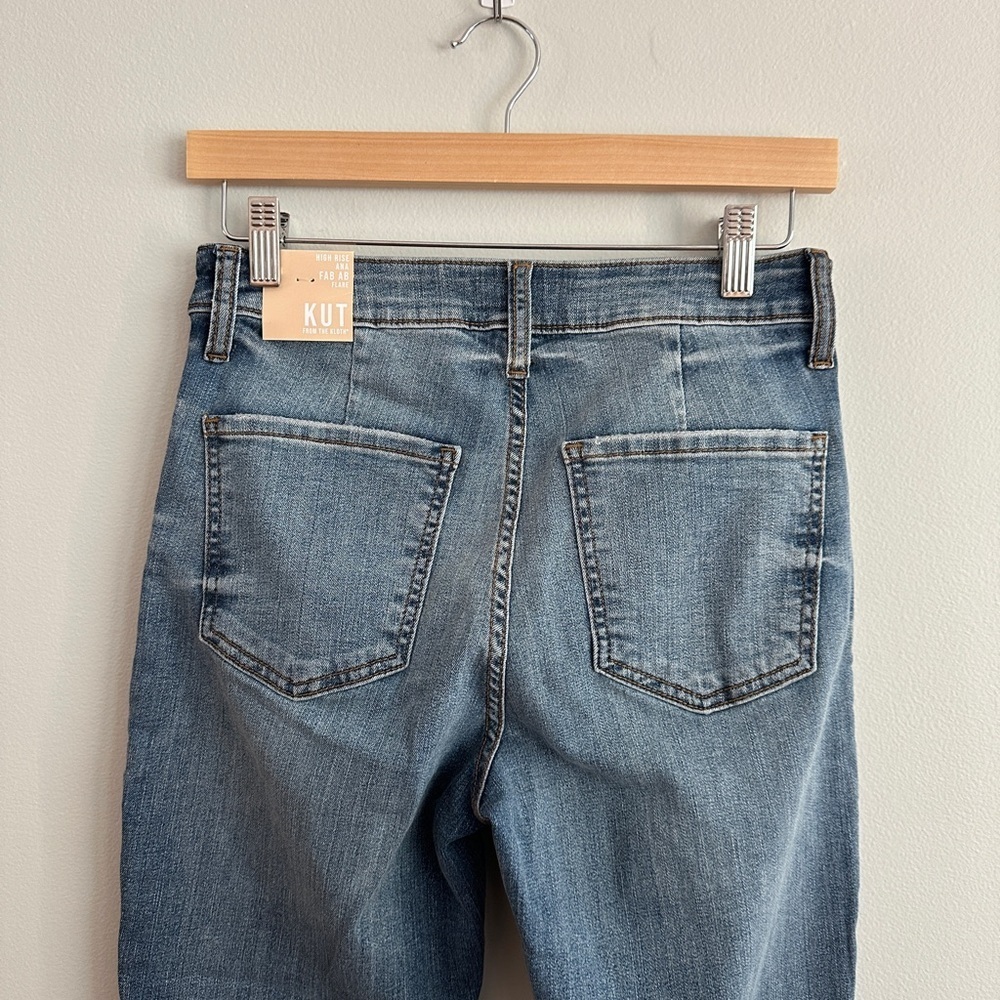 KUT from the Kloth Ana High Rise Flare - Foxy Wash - Picture 11 of 12